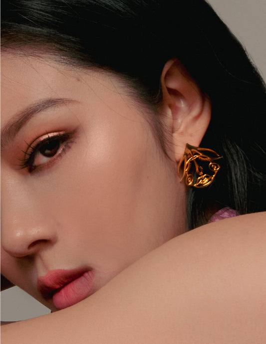 Le Visage Stud Earrings