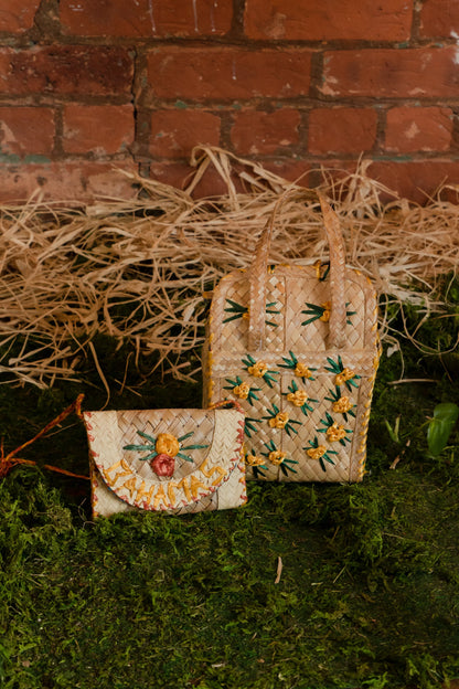 Palm Leaf Straw Wallet Bag