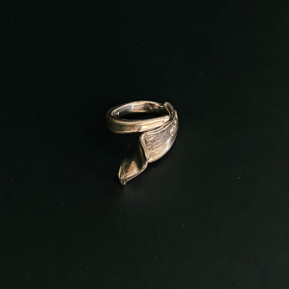 Spiral I Ring