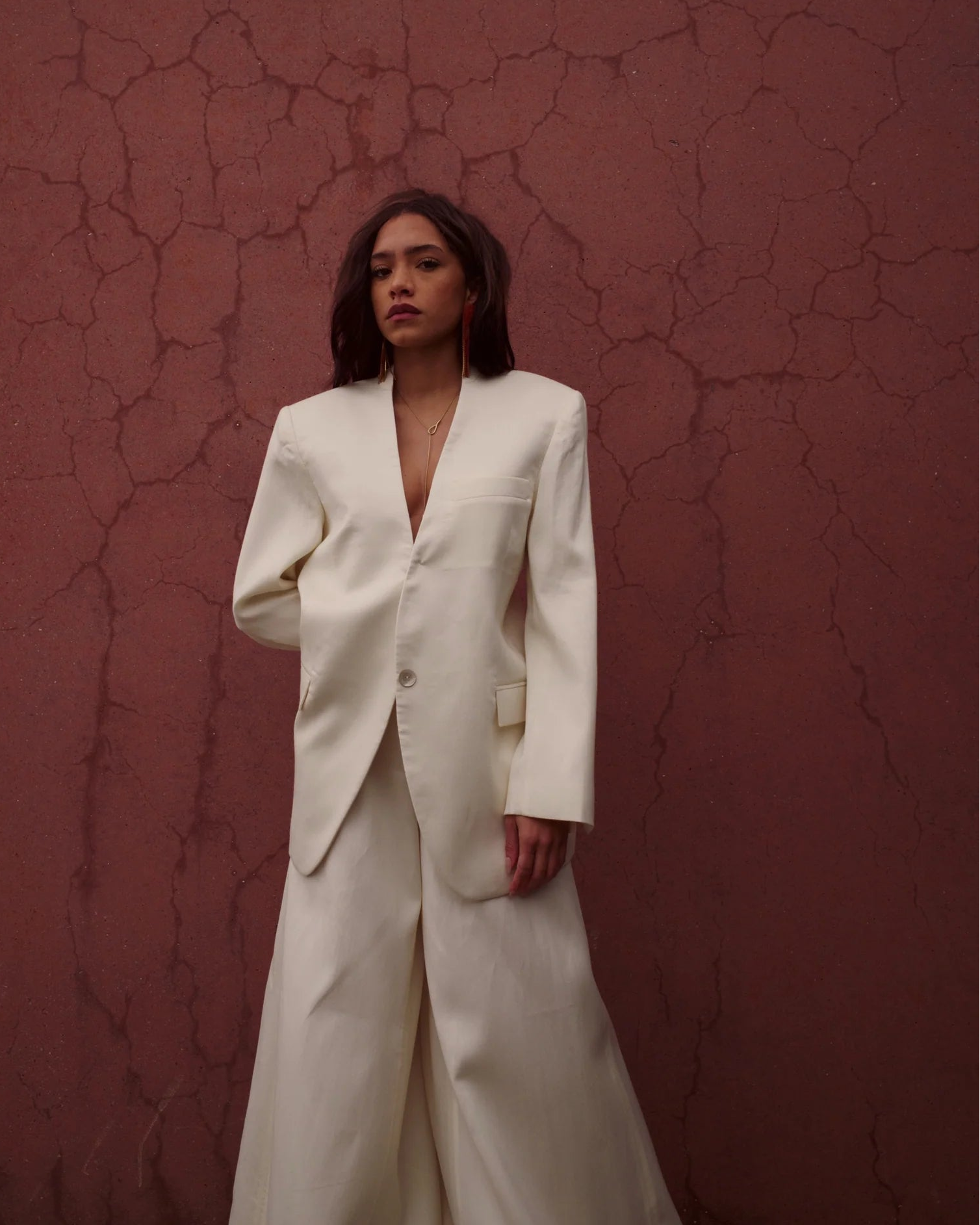 SHOP SETS & SUITS