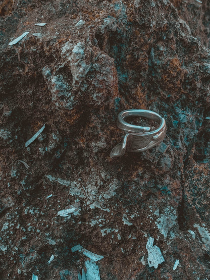 Spiral I Ring