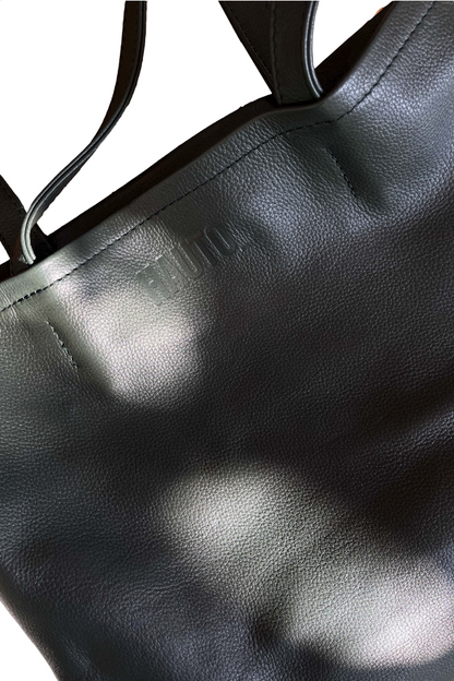 Mansago Tote