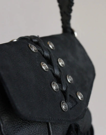 Itza Black