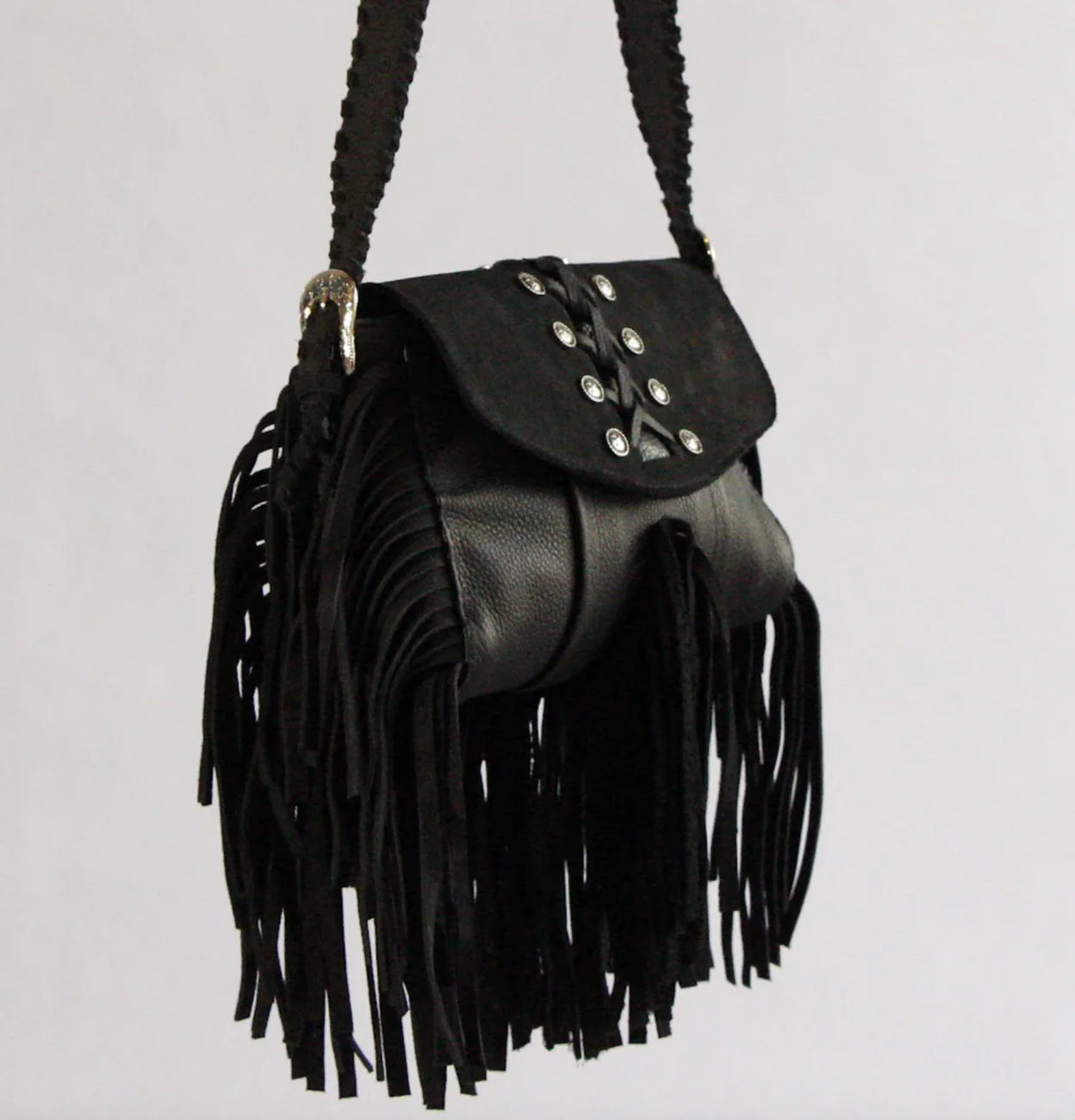 Itza Black