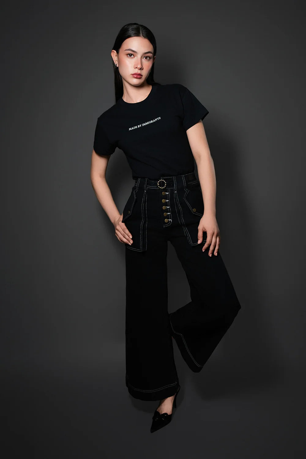 "Made by Immigrants" T-Shirt - Black