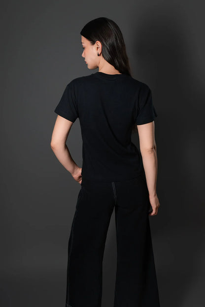 "Made by Immigrants" T-Shirt - Black